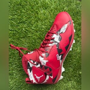 DV7324-661 13 Jordan 7 Force Savage Oklahoma Sooners PE Football Cleats
NO BOX